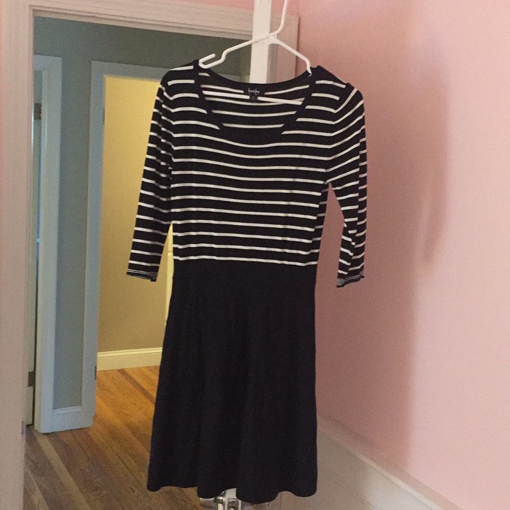 Black and White Dress - A Line Skater